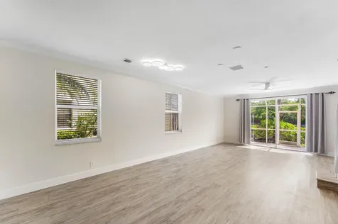 2482 Cordoba Bend Weston FL 33327