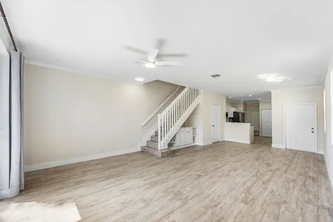 2482 Cordoba Bend Weston FL 33327