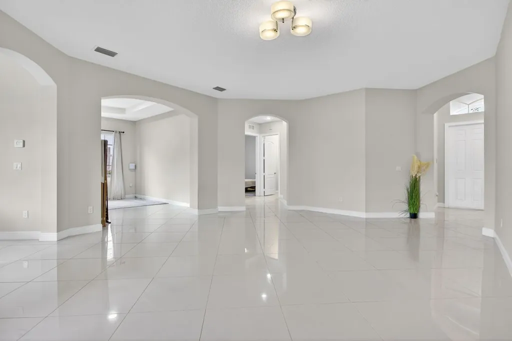 8850 Miralago Way Parkland FL 33076