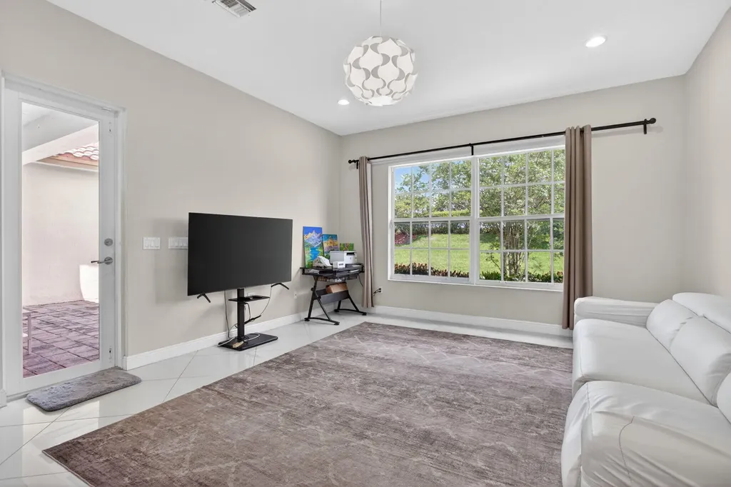 8850 Miralago Way Parkland FL 33076
