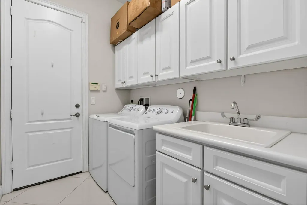 8850 Miralago Way Parkland FL 33076