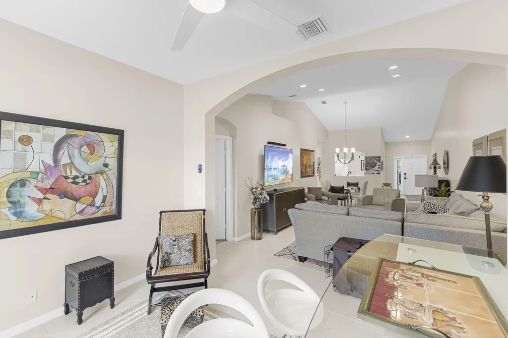 9719 Crescent View Drive S Boynton Beach FL 33437