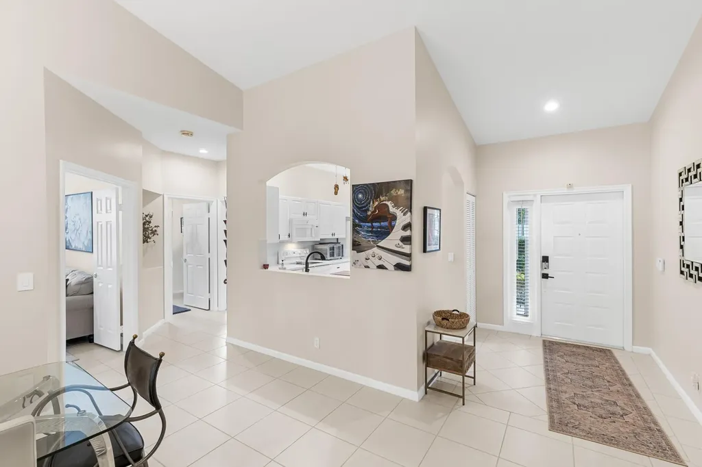 9719 Crescent View Drive S Boynton Beach FL 33437