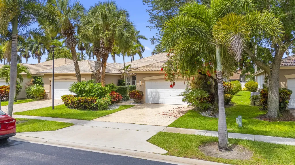 9719 Crescent View Drive S Boynton Beach FL 33437