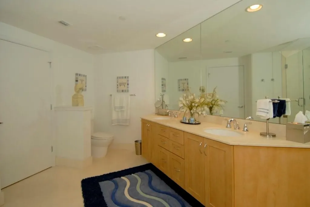 2821 N Ocean Boulevard Fort Lauderdale FL 33308