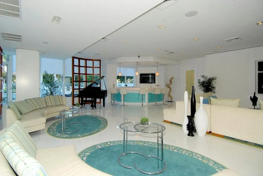 2821 N Ocean Boulevard Fort Lauderdale FL 33308