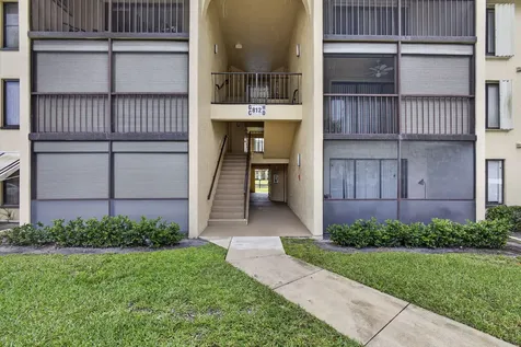 812 Sky Pine Way Greenacres FL 33415