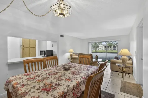 812 Sky Pine Way Greenacres FL 33415