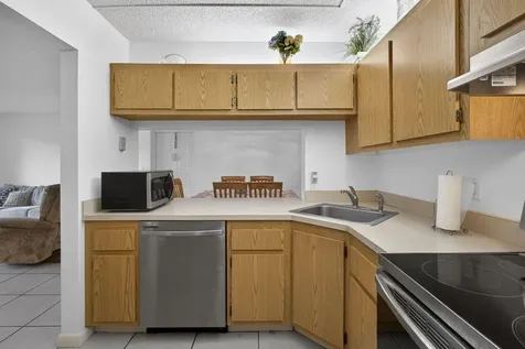 812 Sky Pine Way Greenacres FL 33415