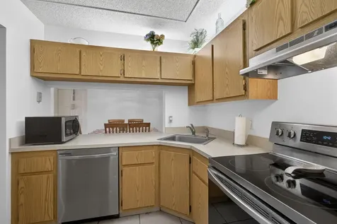 812 Sky Pine Way Greenacres FL 33415