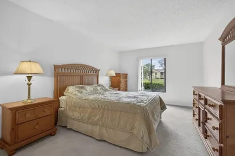 812 Sky Pine Way Greenacres FL 33415
