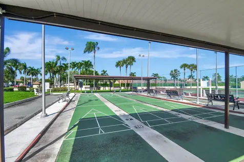 812 Sky Pine Way Greenacres FL 33415