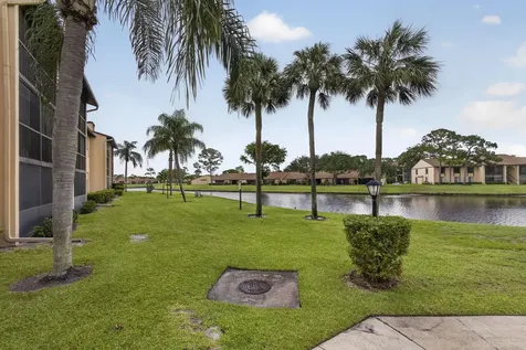 812 Sky Pine Way Greenacres FL 33415