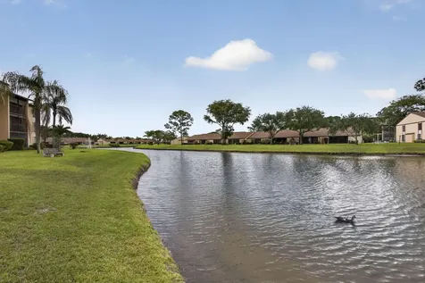 812 Sky Pine Way Greenacres FL 33415