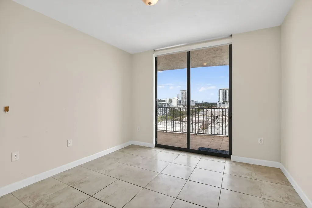 140 S Dixie Highway Hollywood FL 33020