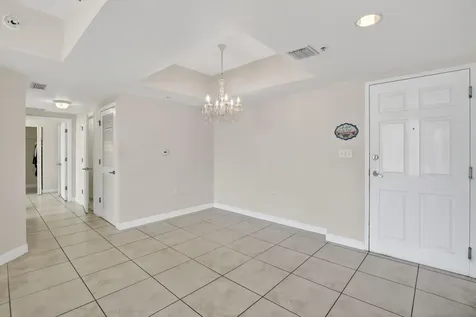 140 S Dixie Highway Hollywood FL 33020