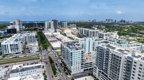 140 S Dixie Highway Hollywood FL 33020