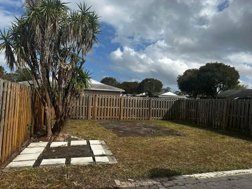 140 Pheasant Run Boulevard West Palm Beach FL 33415