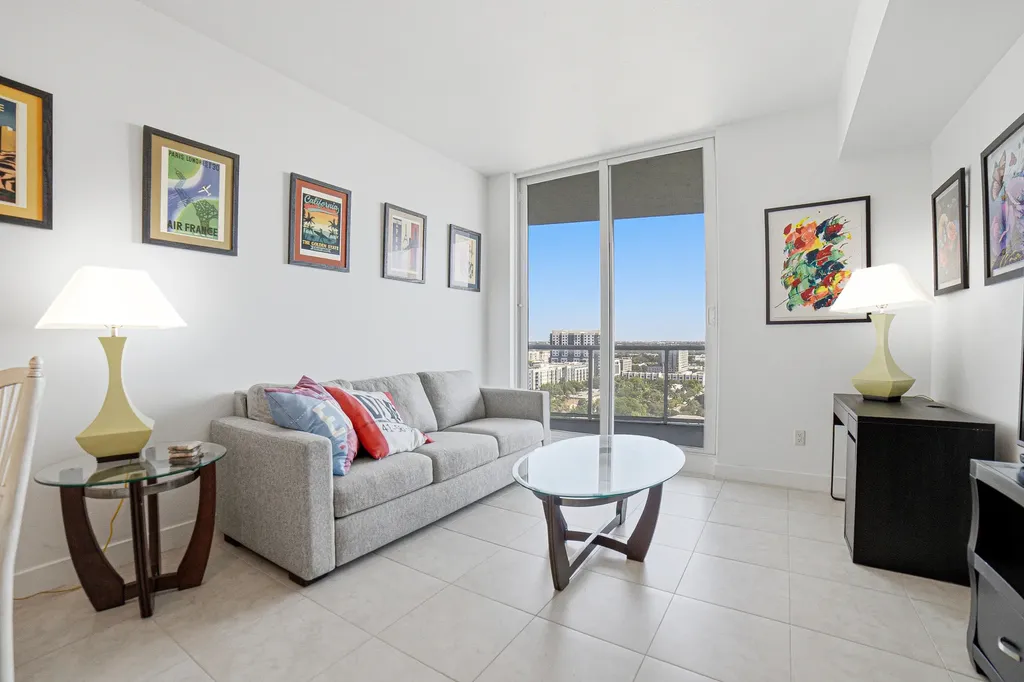 315 NE 3rd Avenue Fort Lauderdale FL 33301