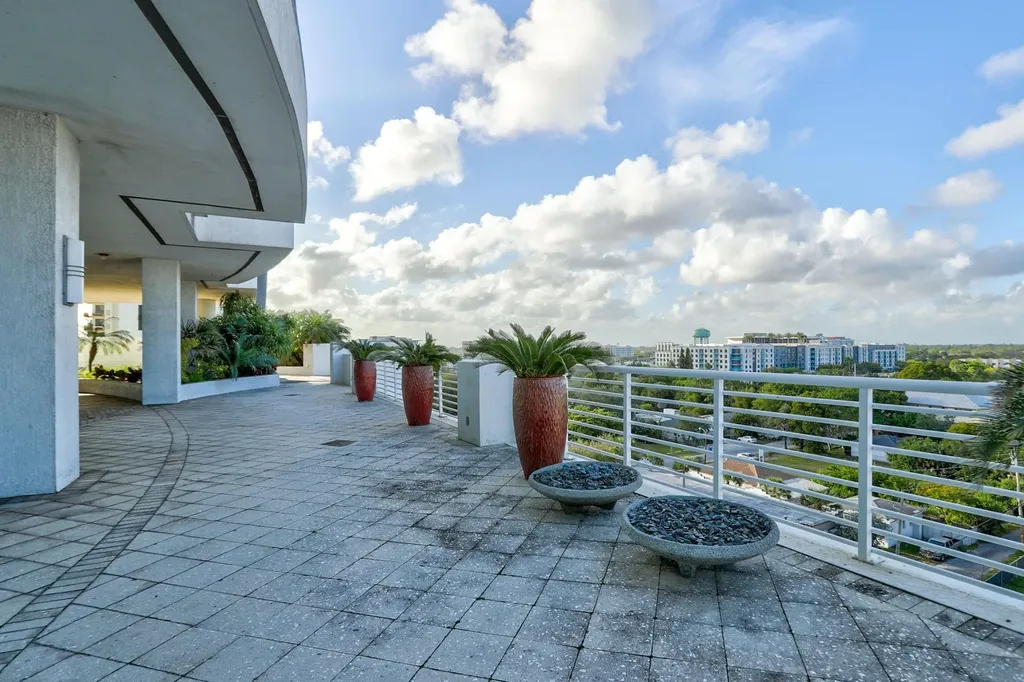 315 NE 3rd Avenue Fort Lauderdale FL 33301