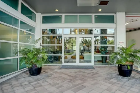 315 NE 3rd Avenue Fort Lauderdale FL 33301