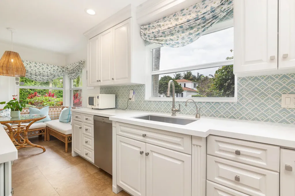 225 Russlyn Drive West Palm Beach FL 33405