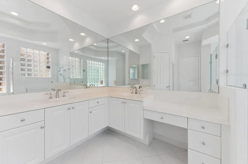 9258 Via Elegante Wellington FL 33411