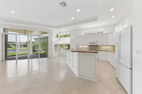 9258 Via Elegante Wellington FL 33411