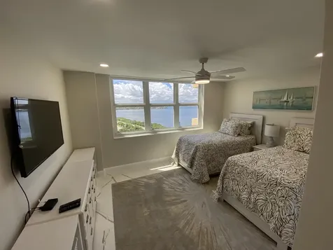 5440 N Ocean Drive Singer Island FL 33404