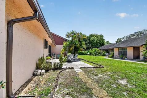 2730 Ida Way West Palm Beach FL 33415