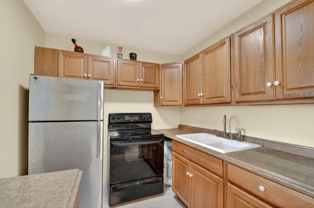 370 Horizon Street E Boynton Beach FL 33435