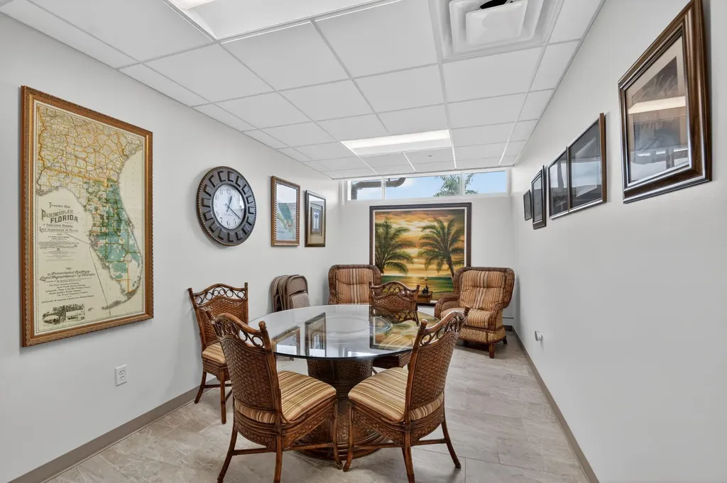 370 Horizon Street E Boynton Beach FL 33435