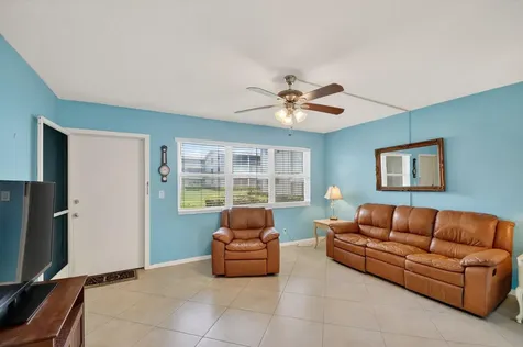 370 Horizon Street E Boynton Beach FL 33435