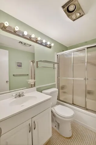 370 Horizon Street E Boynton Beach FL 33435