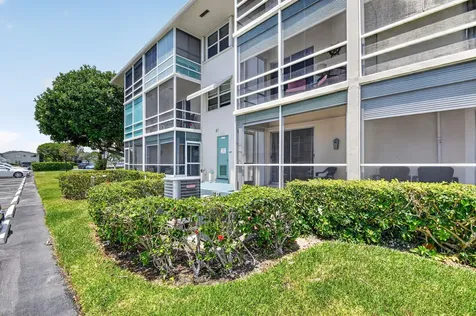 370 Horizon Street E Boynton Beach FL 33435