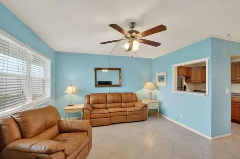 370 Horizon Street E Boynton Beach FL 33435