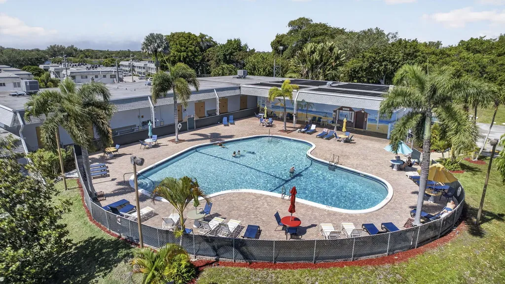 3402 Cynthia Lane Lake Worth Beach FL 33461