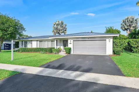 7307 SW 9th Court Plantation FL 33317