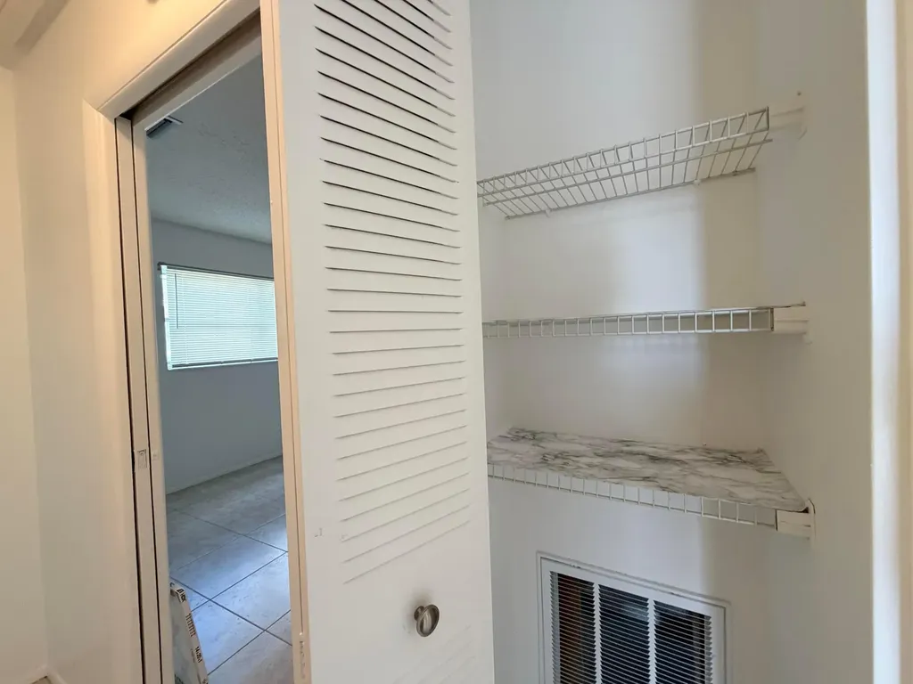 2607 Dudley Drive W West Palm Beach FL 33415