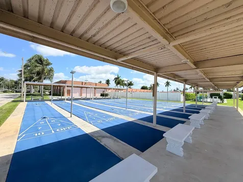 2607 Dudley Drive W West Palm Beach FL 33415