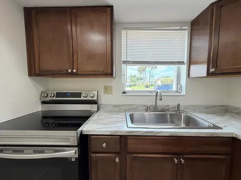 2607 Dudley Drive W West Palm Beach FL 33415