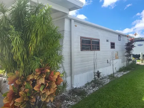 6502 SE 54th Lane Okeechobee FL 34974