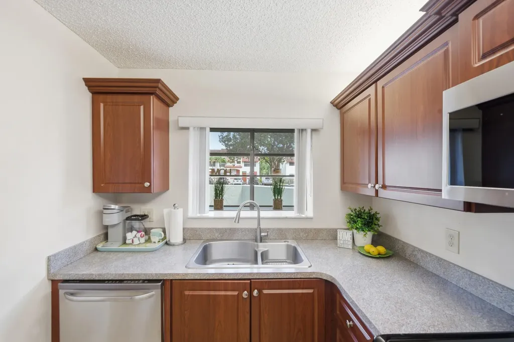 1901 Congressional Way Deerfield Beach FL 33442