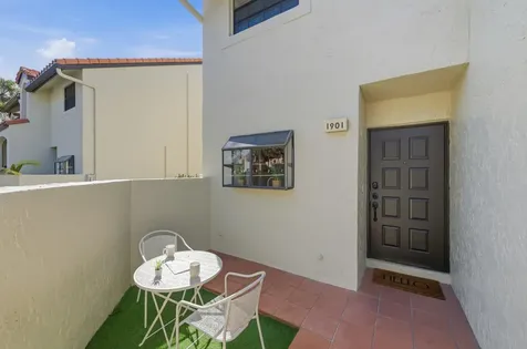 1901 Congressional Way Deerfield Beach FL 33442