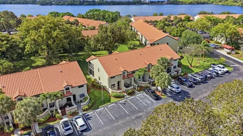 1901 Congressional Way Deerfield Beach FL 33442