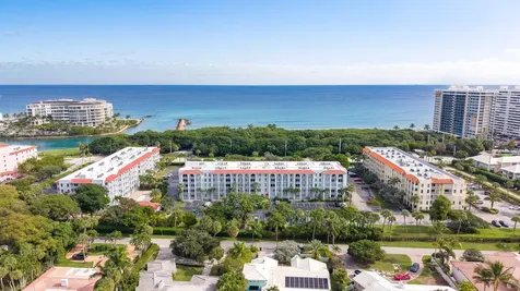 1111 S Ocean Boulevard Boca Raton FL 33432