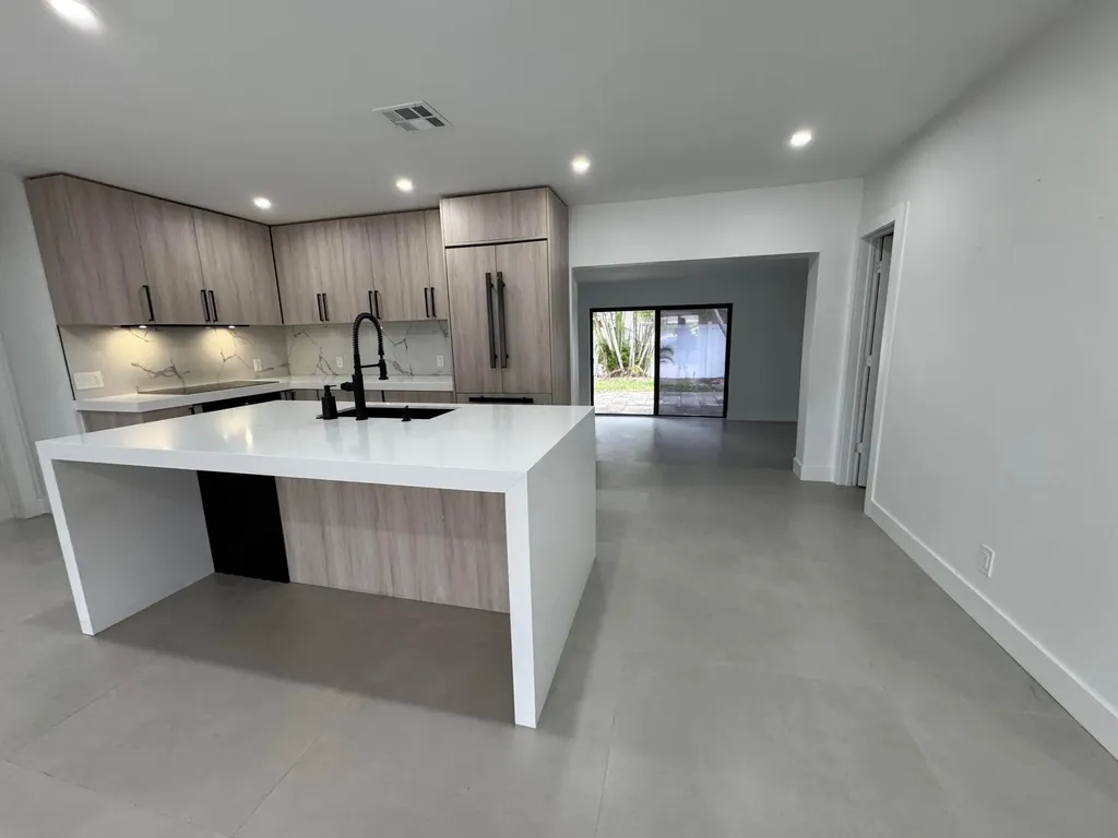 1133 SW 11th Street Boca Raton FL 33486