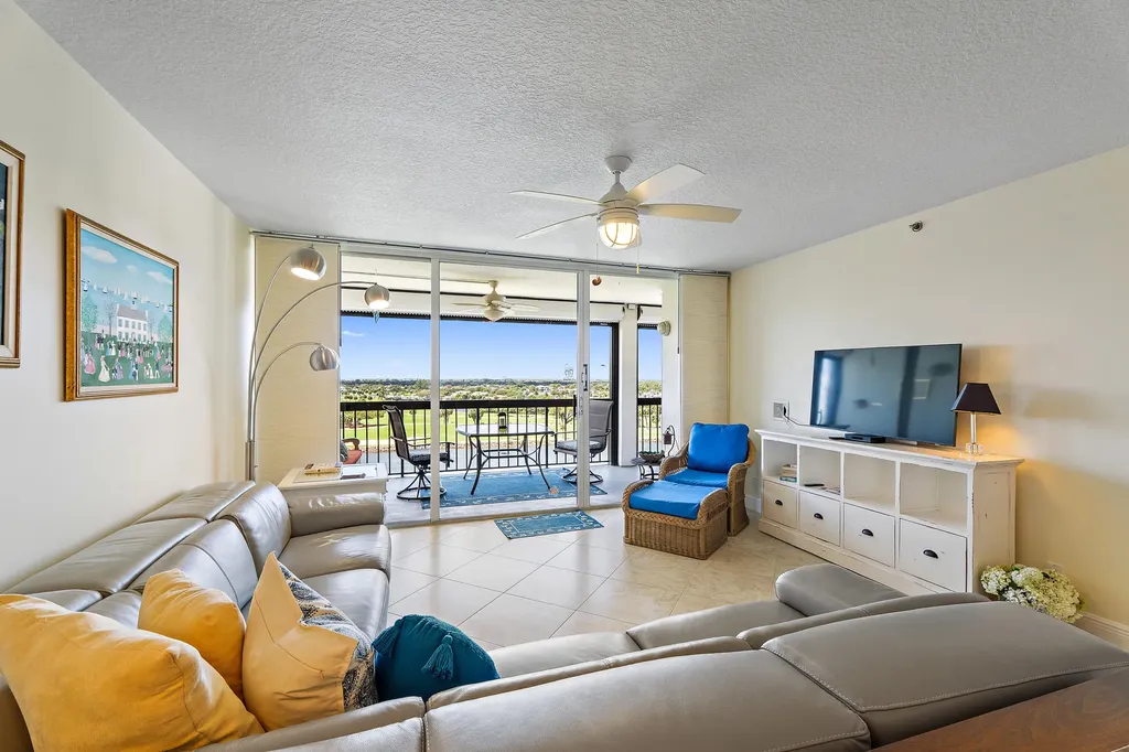 356 Golfview Road North Palm Beach FL 33408