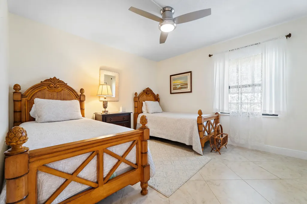 356 Golfview Road North Palm Beach FL 33408