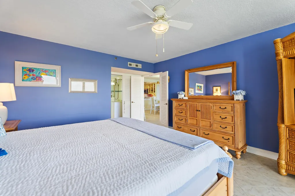 356 Golfview Road North Palm Beach FL 33408